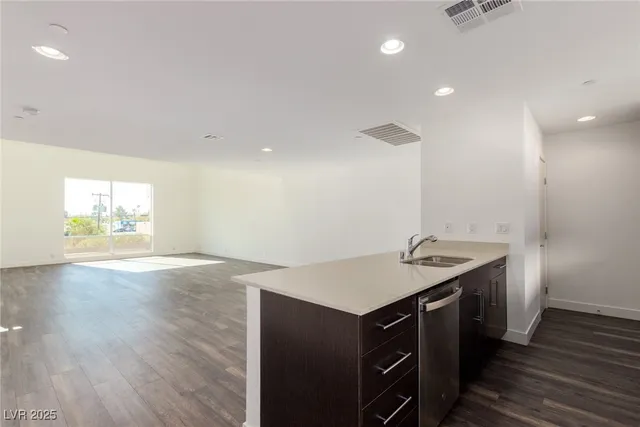 $479,900 | 2002 Lewis Avenue, Las Vegas, NV 89101