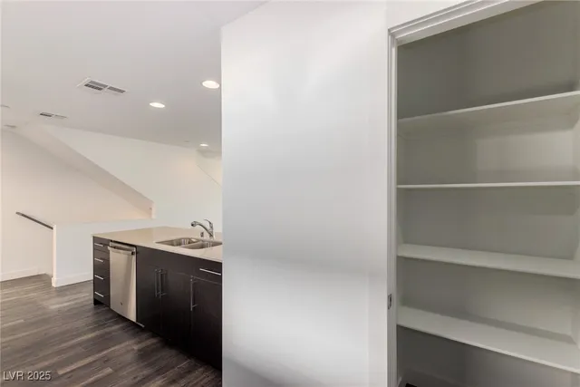 $479,900 | 2002 Lewis Avenue, Las Vegas, NV 89101