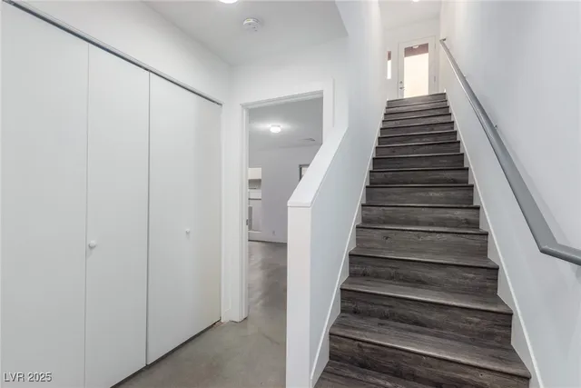 $479,900 | 2002 Lewis Avenue, Las Vegas, NV 89101