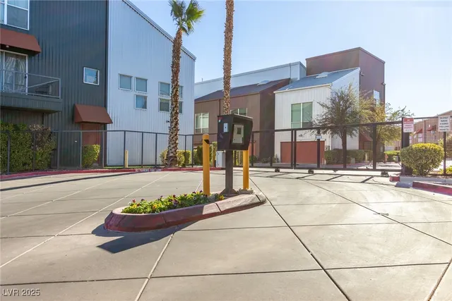 $479,900 | 2002 Lewis Avenue, Las Vegas, NV 89101