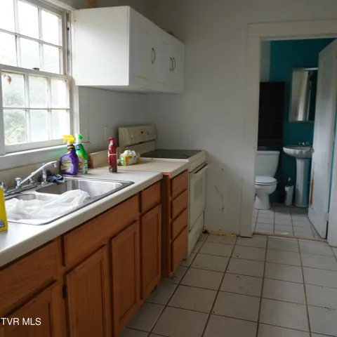 $127,900 | 143 Massey Street, Elizabethton, TN 37643