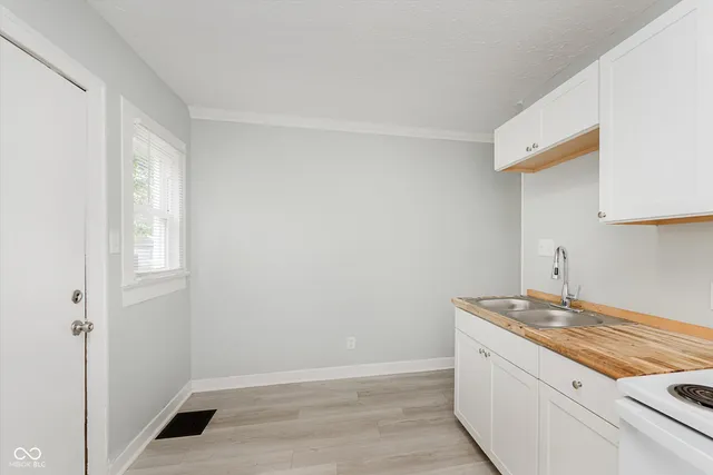 $280,000 | 818 North Drexel Avenue, Indianapolis, IN 46201