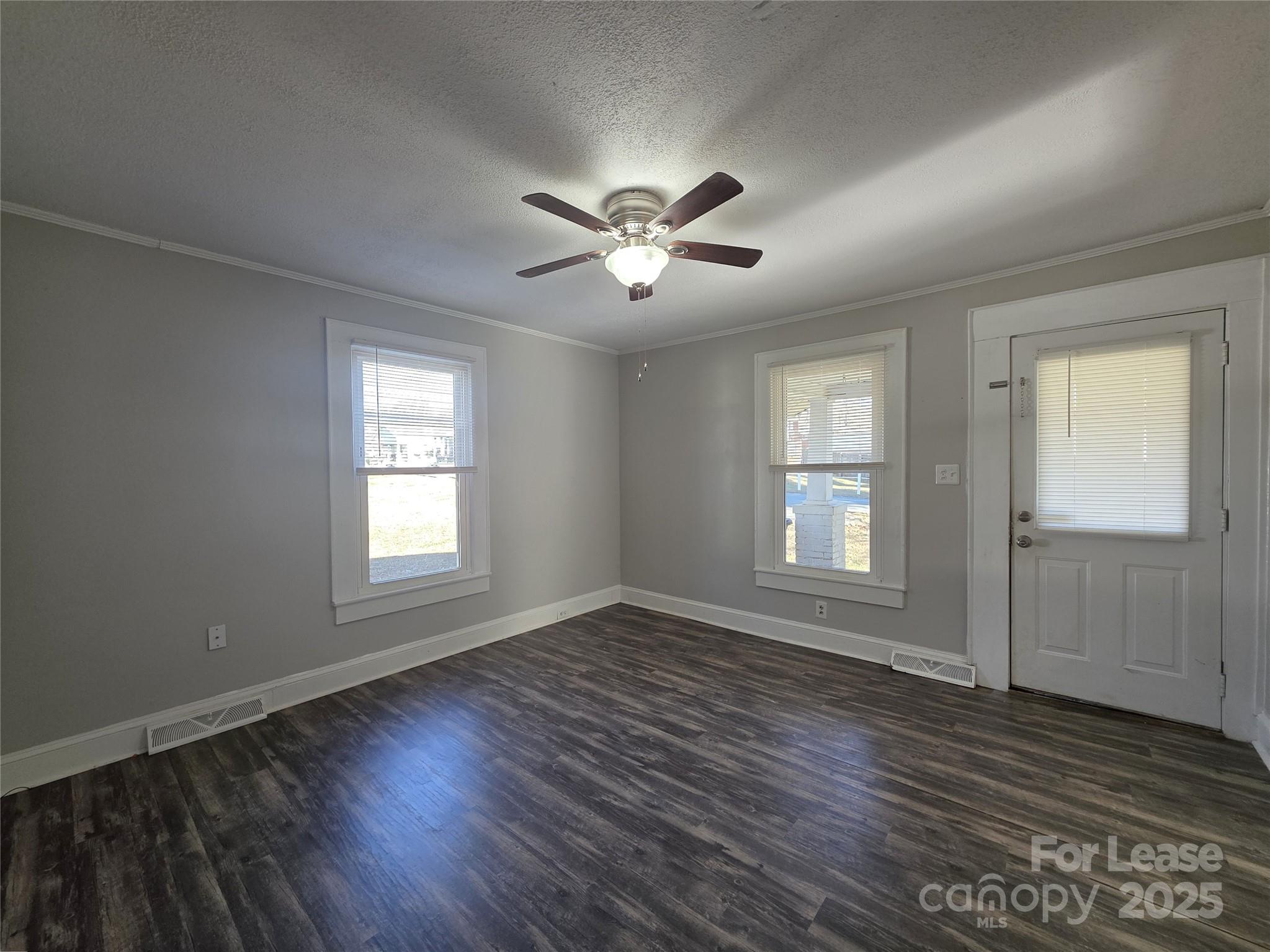 818 Margate Avenue Kannapolis, NC 28081 - Photo 3 of 15