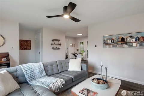 $699,950 | 3708 Northeast 22nd Street, Renton, WA 98056