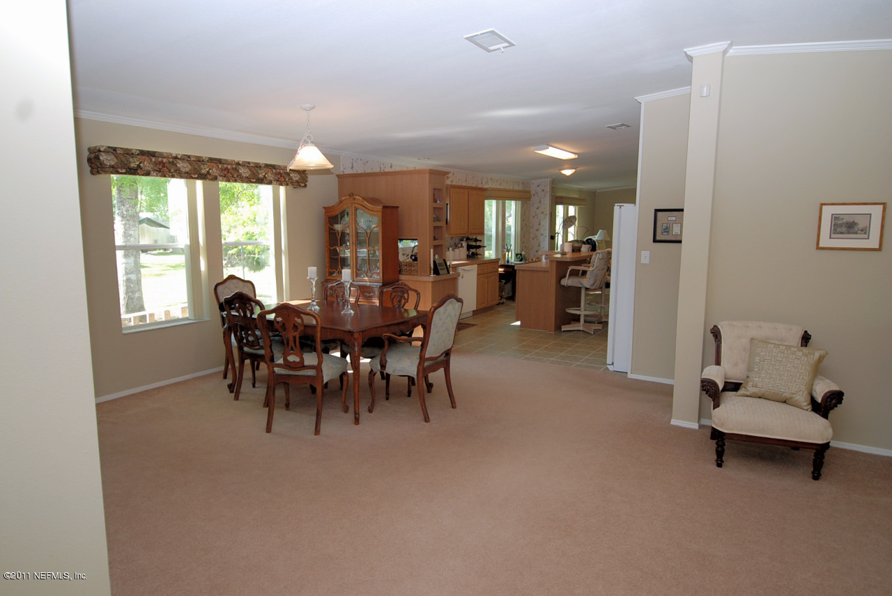 43327 Ratliff Road Callahan, FL 32011 - Photo 4 of 30 Dining and Kitchen