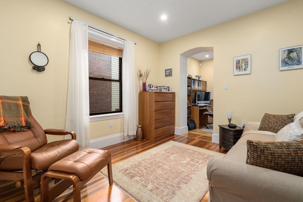 49 Winchester Street, Unit 2 Brookline, MA 02446 - Photo 11 of 16