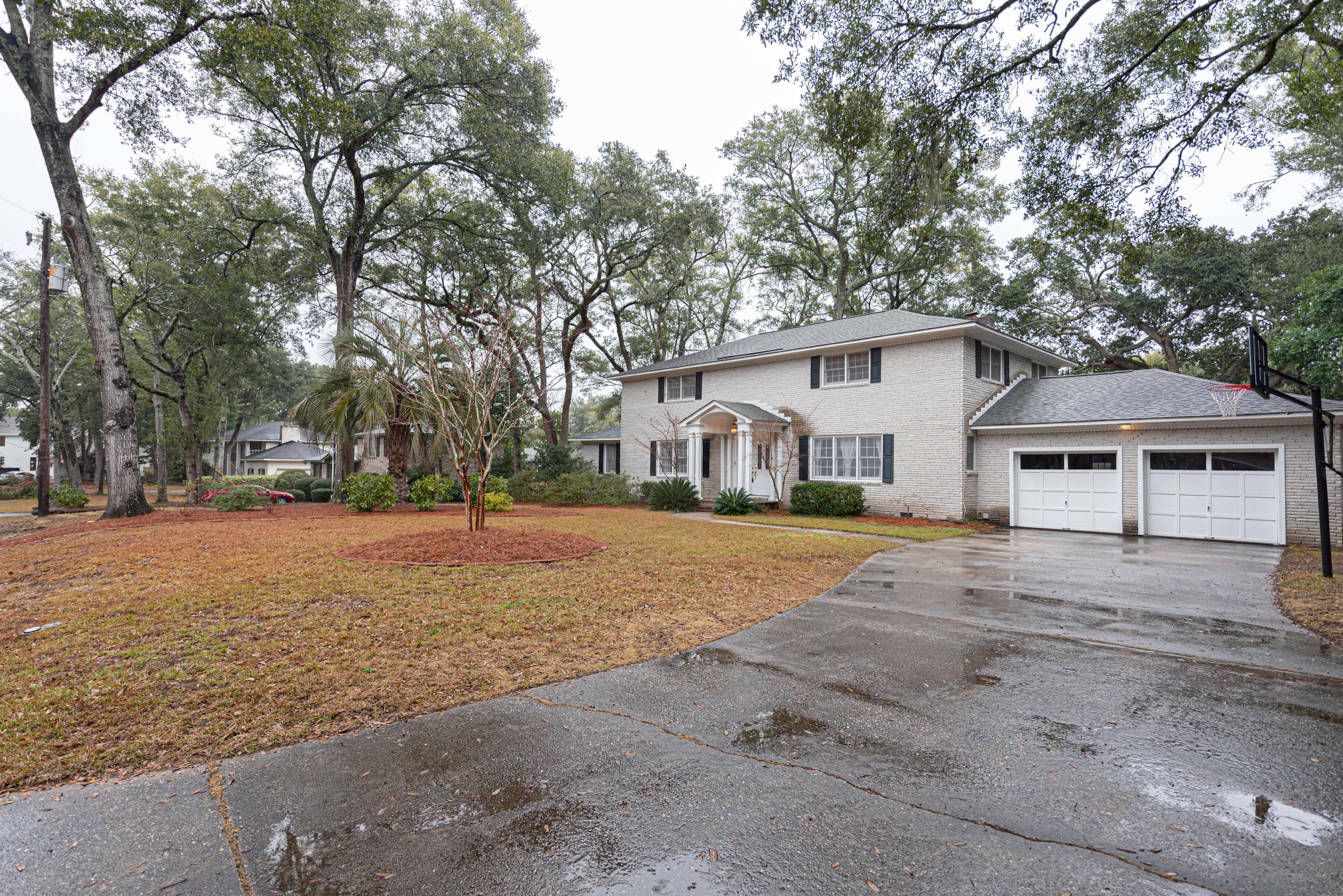 746 Willow Lake Road Charleston, SC 29412 - Photo 2 of 31 746 Willow Lake Road-47