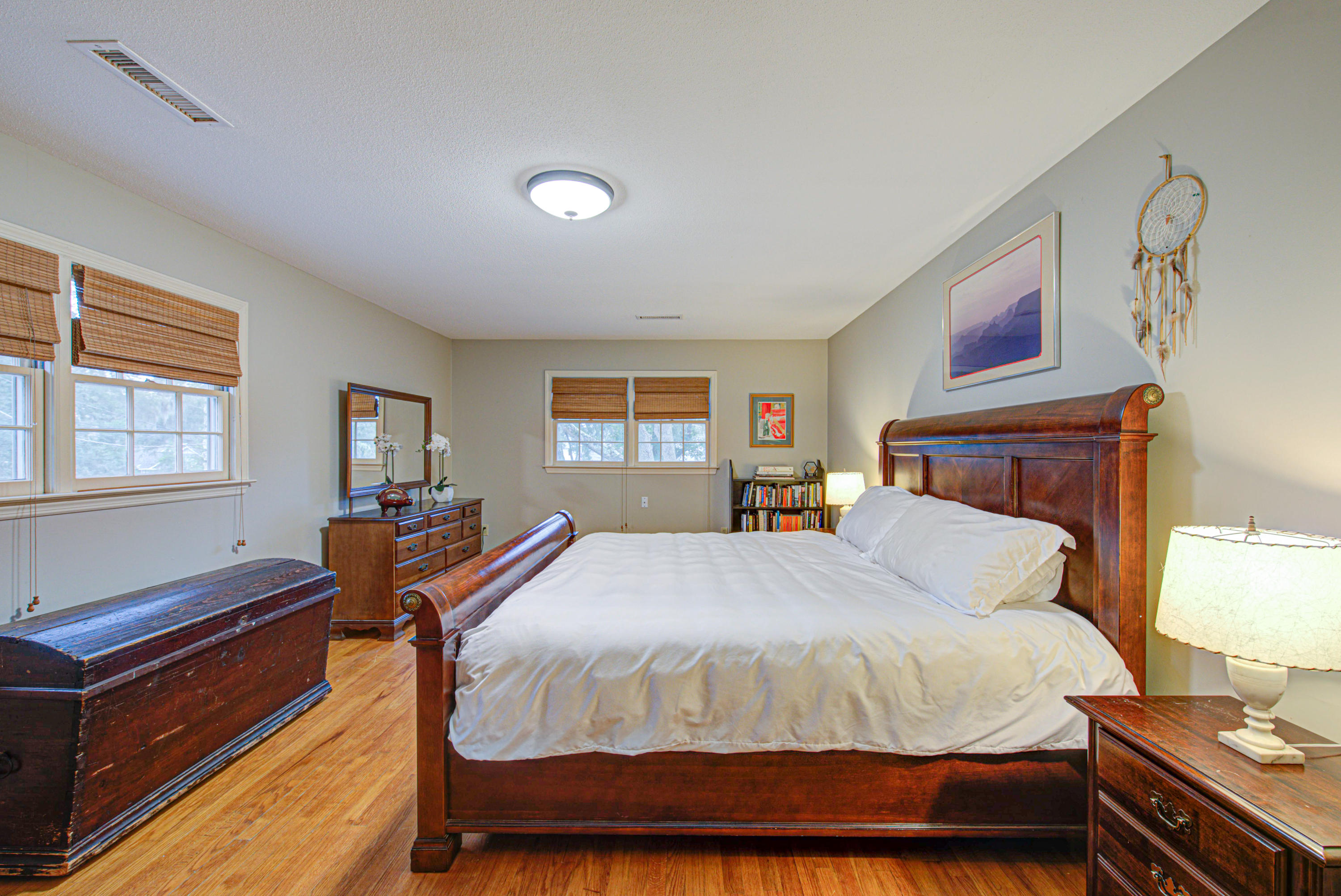 746 Willow Lake Road Charleston, SC 29412 - Photo 23 of 31 Master bedroom