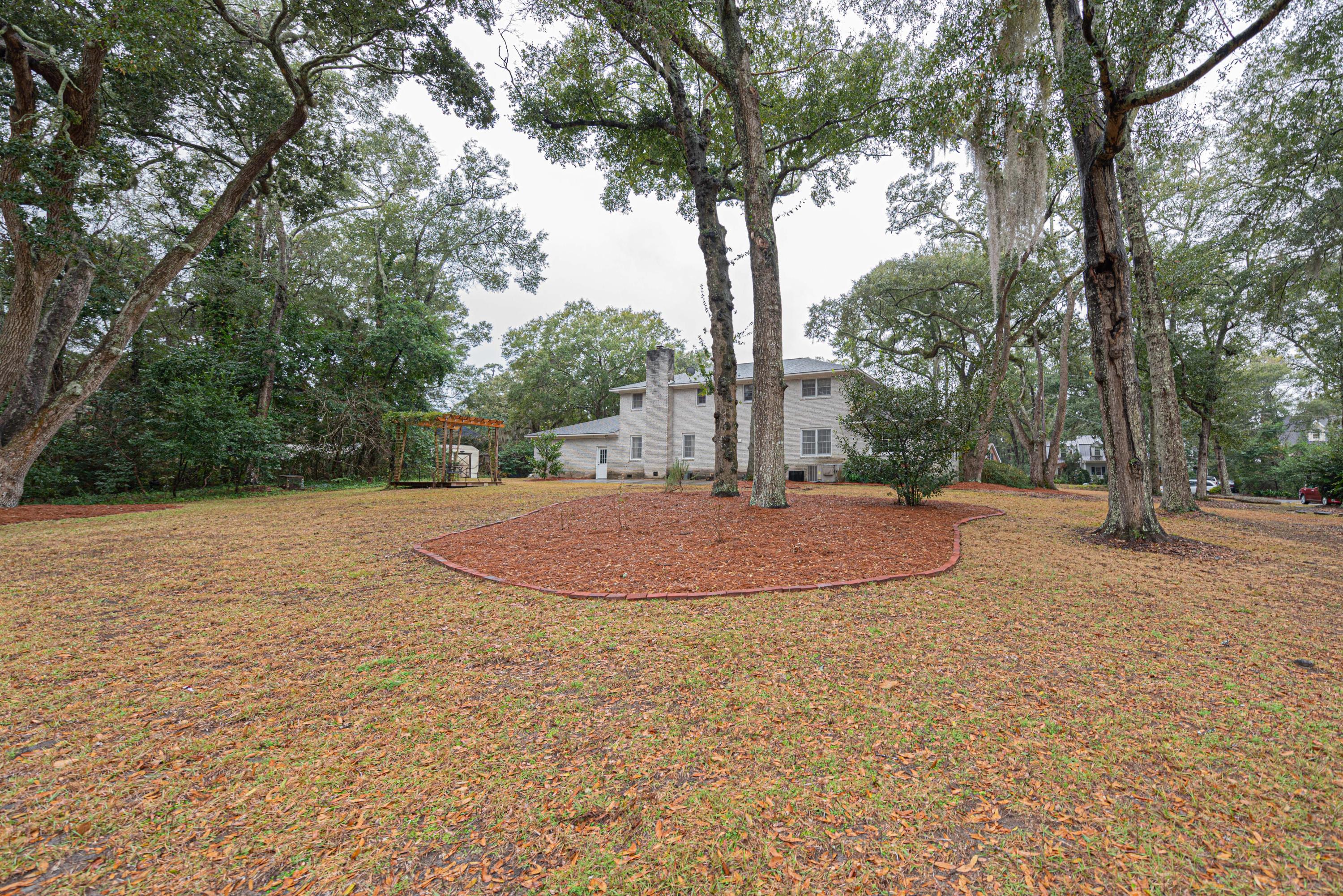 746 Willow Lake Road Charleston, SC 29412 - Photo 30 of 31 Beautiful trees