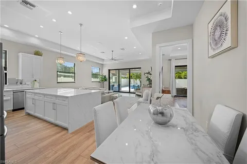 $1,795,000 | 828 100th Avenue North, Naples, FL 34108