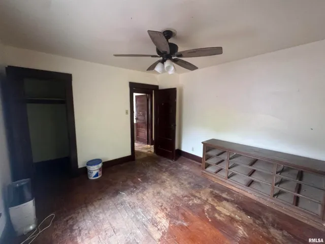 $23,900 | 111 Park Street, Savanna, IL 61074