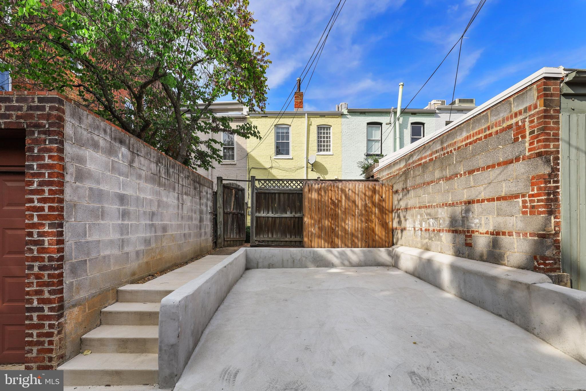 123 E Street Southeast Washington, DC 20003 - Photo 35 of 37