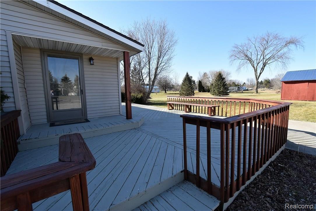 3062 Belsay Road Burton, MI 48519 - Photo 11 of 34 DSC_4386.JPG