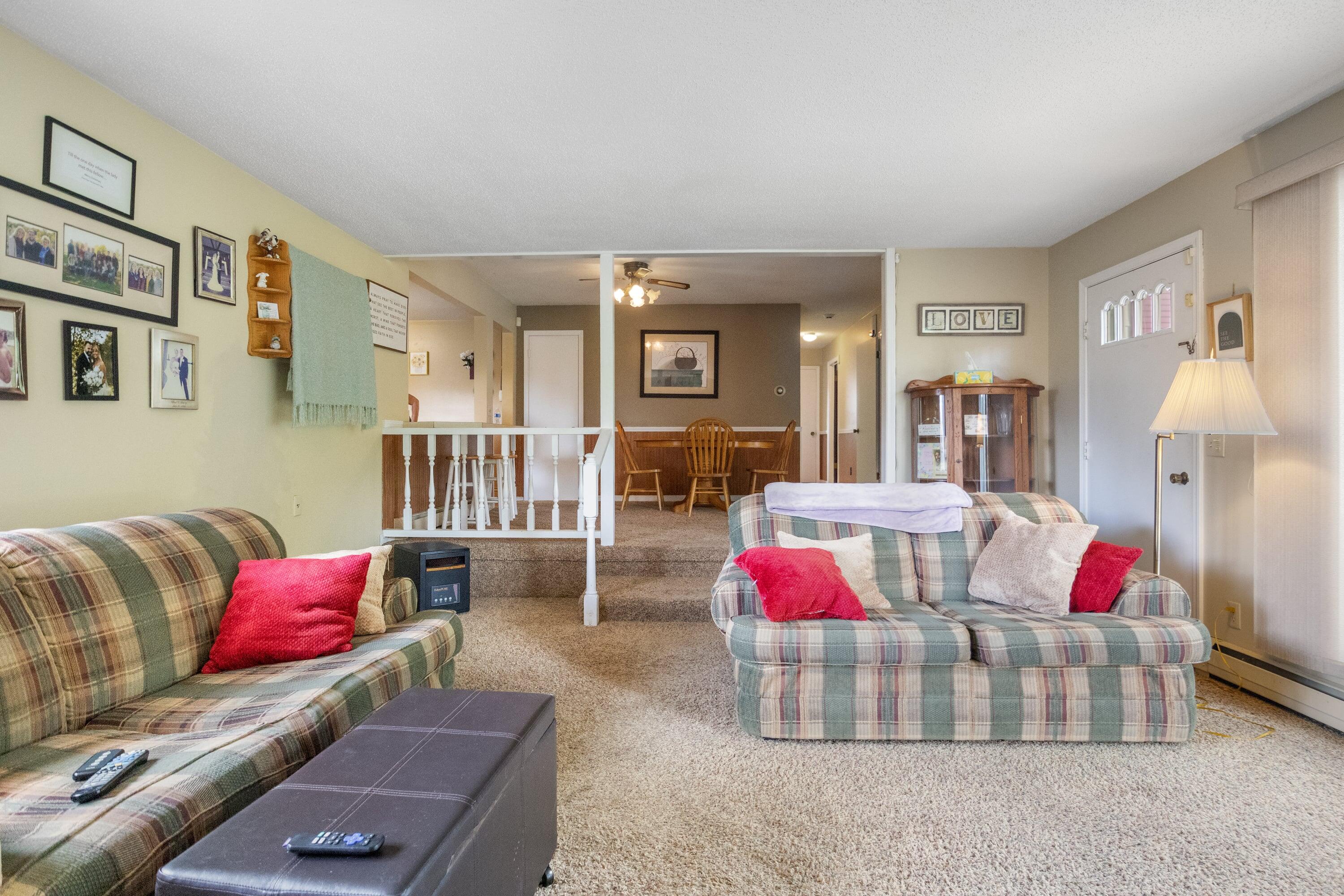 5221 South Maple Island Road Hesperia, MI 49421 - Photo 4 of 42 5221 S Maple_004