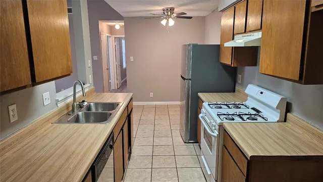 $1,695 | 1903 1/2 Margalene Way, Unit B, Austin, TX 78728