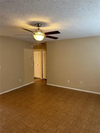 $1,400 | 86 Las Brisas Way, Kissimmee, FL 34743
