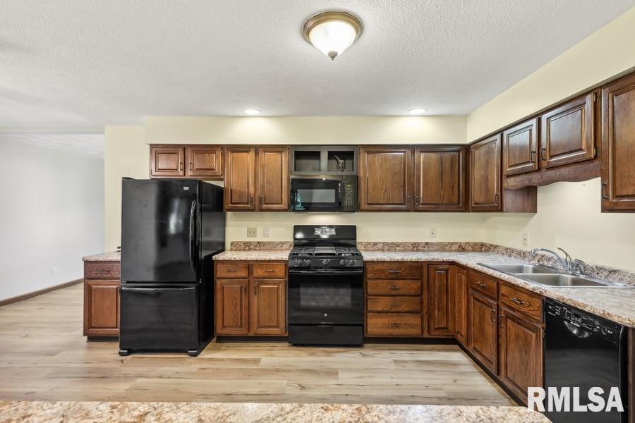 13781 Kennedy Road Fulton, IL 61252 - Photo 11 of 49
