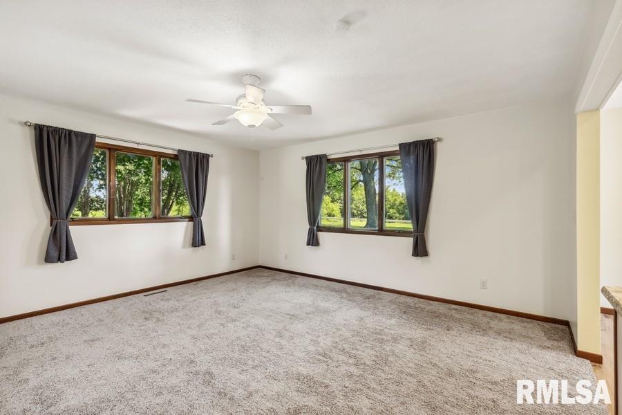 13781 Kennedy Road Fulton, IL 61252 - Photo 16 of 49