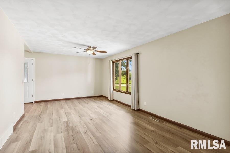 13781 Kennedy Road Fulton, IL 61252 - Photo 20 of 49