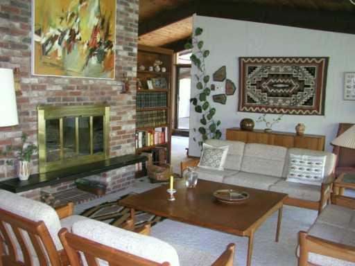 222 Dilworth Road Bell Acres, PA 15143 - Photo 3 of 8