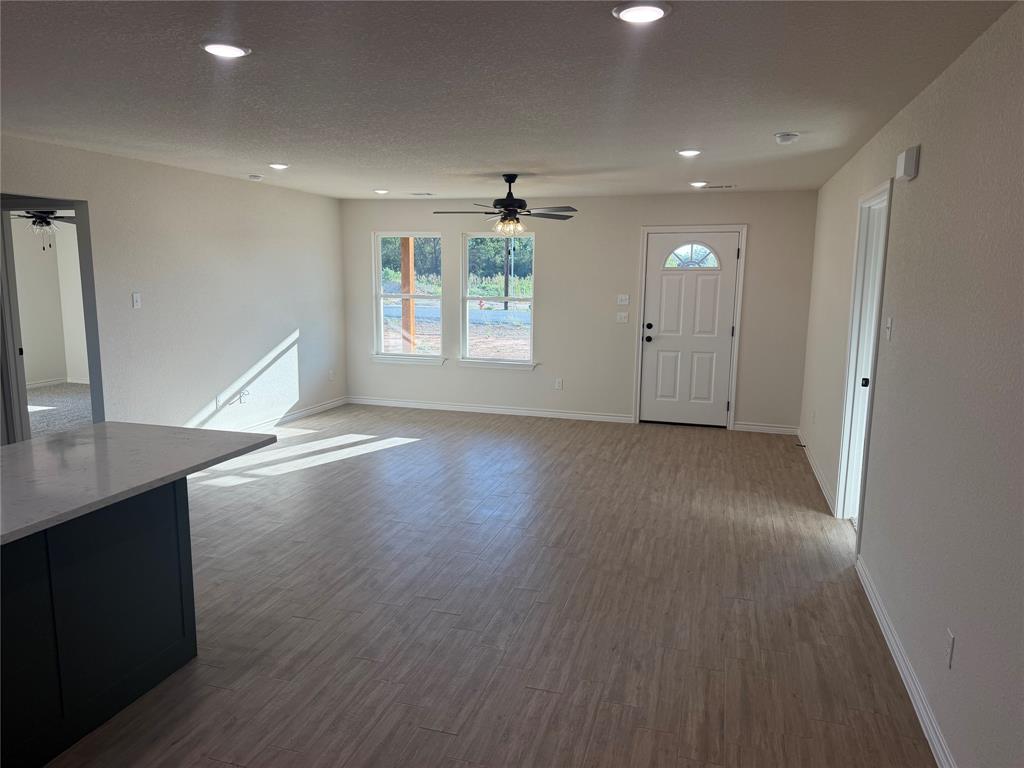 245 Altom Road Springtown, TX 76082 - Photo 4 of 8 Gallery Image 4