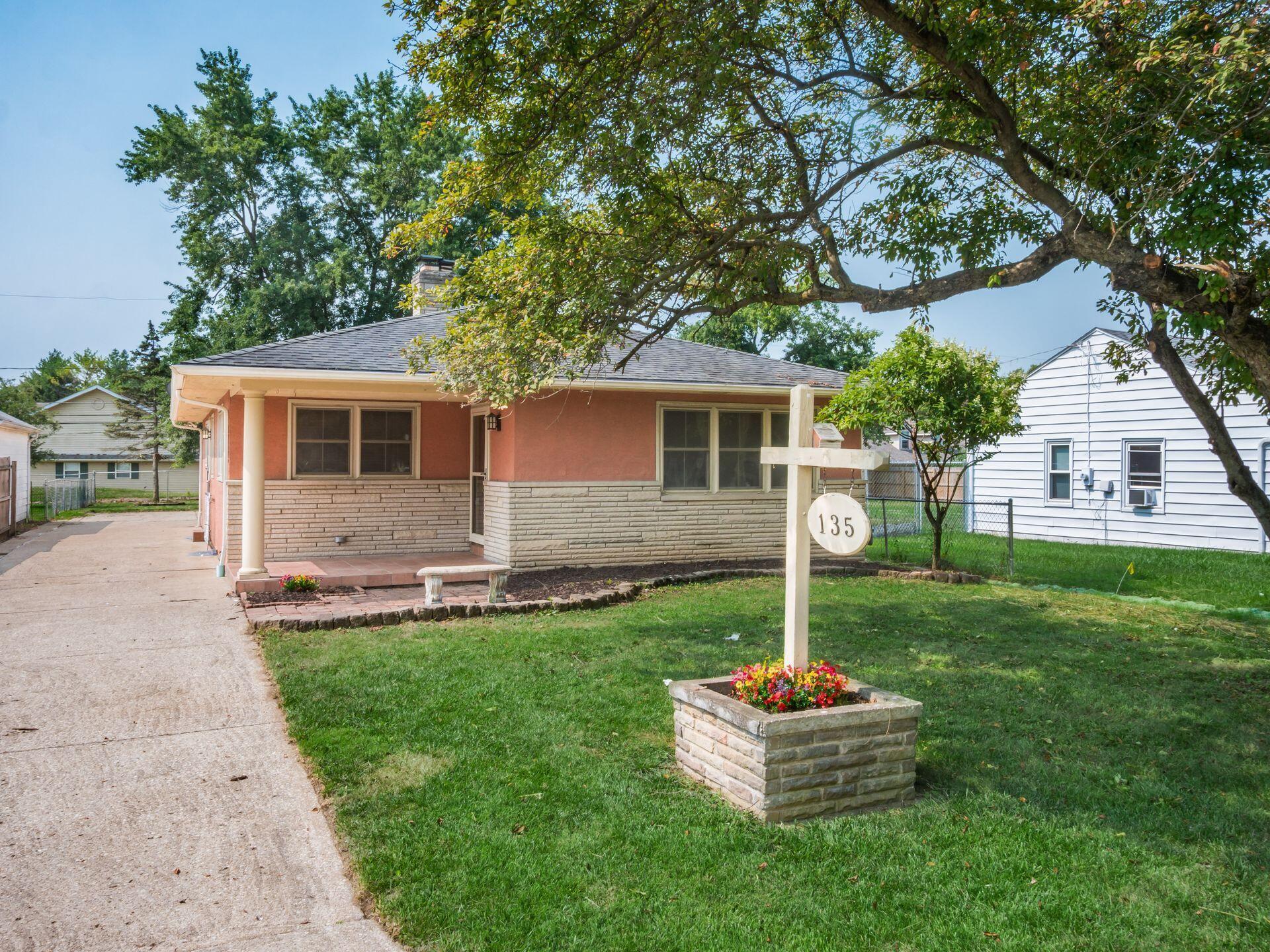 135 Marilla Road Columbus, OH 43207 - Photo 1 of 59 Primary