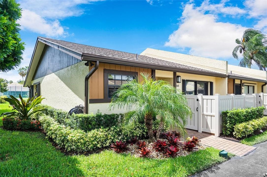 685 Banks Road, Unit 685 Margate, FL 33063 - Photo 4 of 28 Photo 4