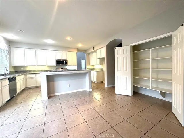 $3,900 | 24094 Safiro Court, Wildomar, CA 92595