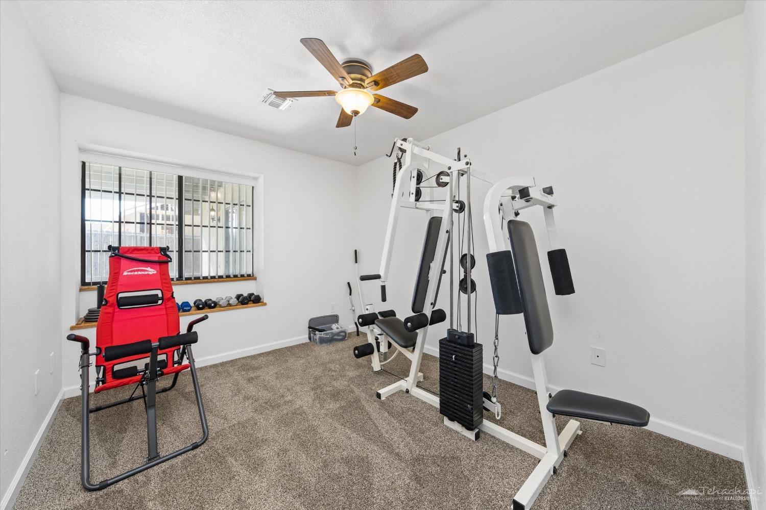 22124 Copper Street Tehachapi, CA 93561 - Photo 19 of 26 Gallery Image 19