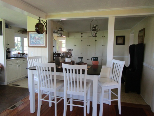 560 Hotchkiss Road Churchville, VA 24421 - Photo 8 of 20 Gallery Image 8