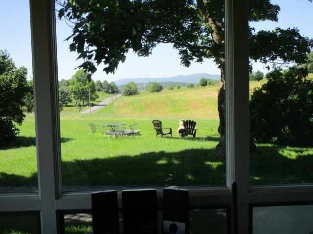560 Hotchkiss Road Churchville, VA 24421 - Photo 10 of 20 Gallery Image 10