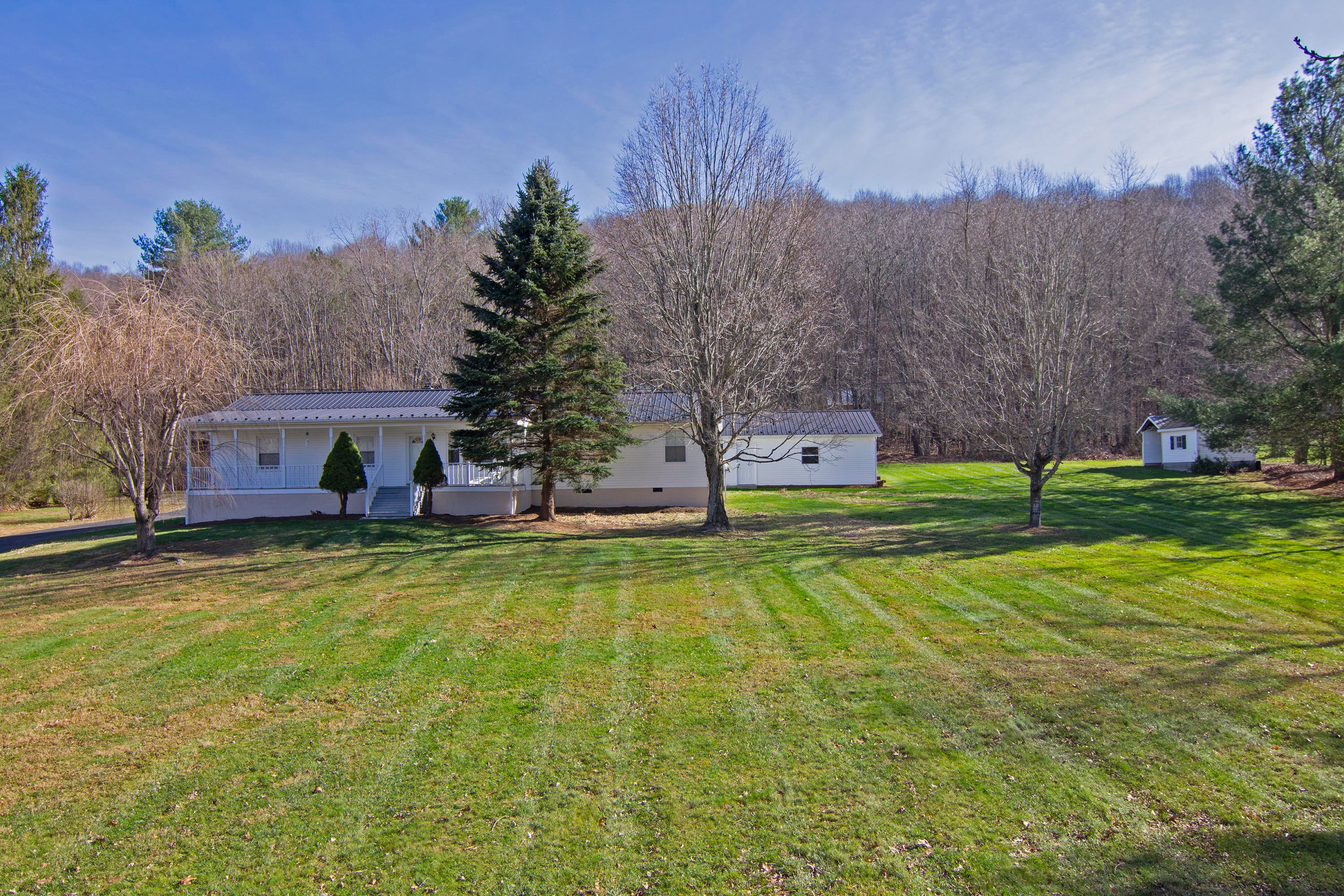 1931 Zenith Road Gap Mills, WV 24941 - Photo 1 of 98 Gallery Image 1