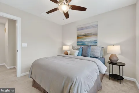 $799,900 | 5684 Stephanie Tessa Way, Unit 54, Alexandria, VA 22303