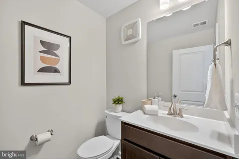 $799,900 | 5684 Stephanie Tessa Way, Unit 54, Alexandria, VA 22303