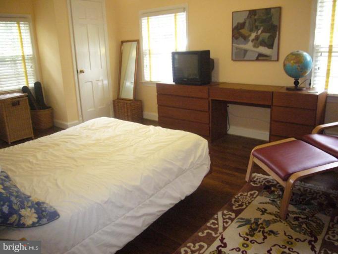 5622 Lamar Road Bethesda, MD 20816 - Photo 11 of 17 Bedroom #2