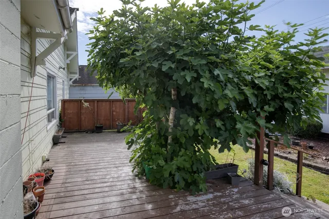 $285,000 | 1106 West Wishkah Street, Aberdeen, WA 98520