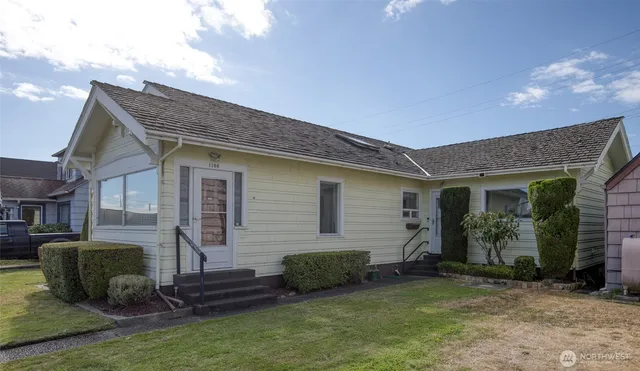 $285,000 | 1106 West Wishkah Street, Aberdeen, WA 98520