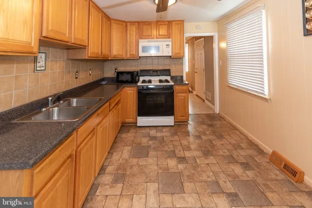 $310,000 | 3413 Yardley Drive, Baltimore, MD 21222