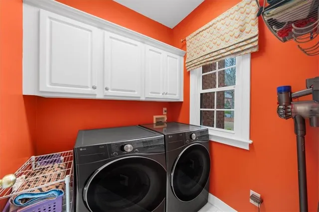 $1,025,000 | 340 Laurel Oak Drive, Suwanee, GA 30024