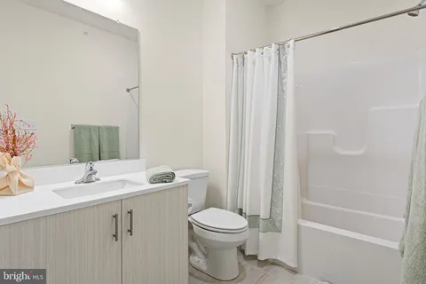 $427,000 | 24673 Merlot Drive, Lewes, DE 19958
