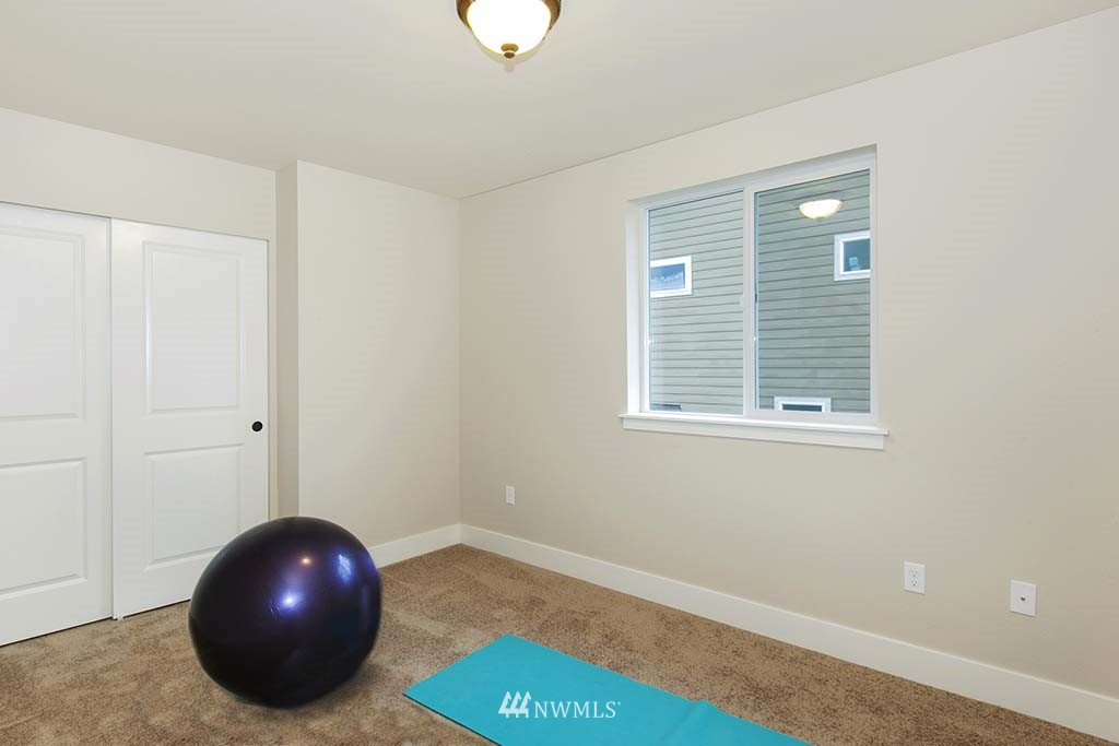 4252 Harris Road Southeast Port Orchard, WA 98366 - Photo 14 of 15 Gallery Image 14