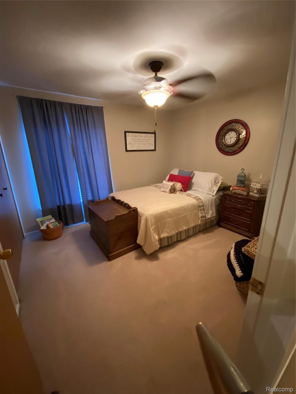 24837 Pheasant Run Road Flat Rock, MI 48134 - Photo 17 of 25 F2906486-60D9-43B0-B5E8-DC8D82F7F454.jpeg
