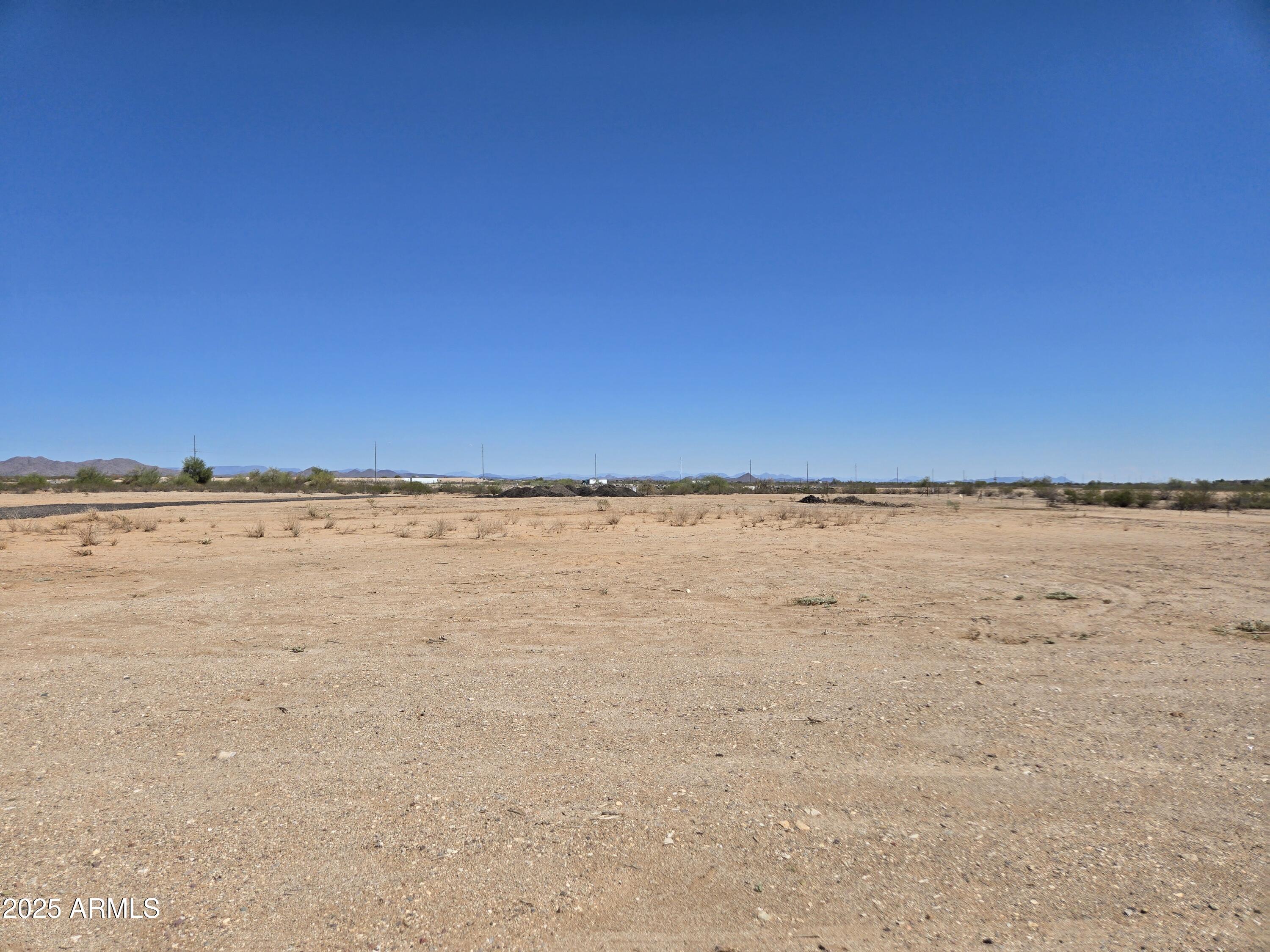 0 Xxx Wittmann, AZ 85361 - Photo 14 of 20 a view of an ocean
