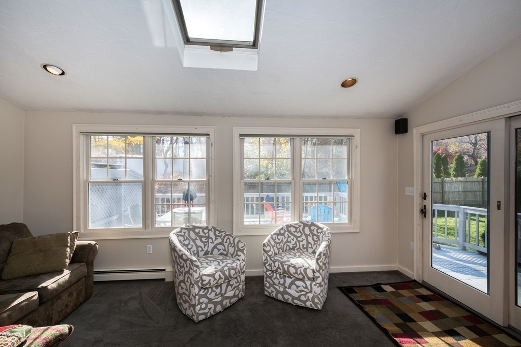 109 Hatherly Road Scituate, MA 02066 - Photo 8 of 24