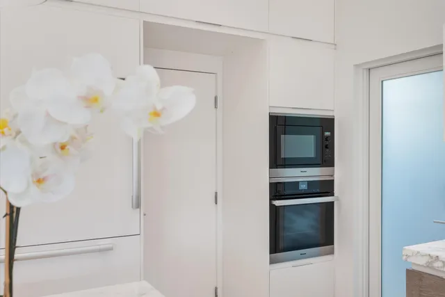 $2,310,000 | 775 West 49th Street, Miami Beach, FL 33140