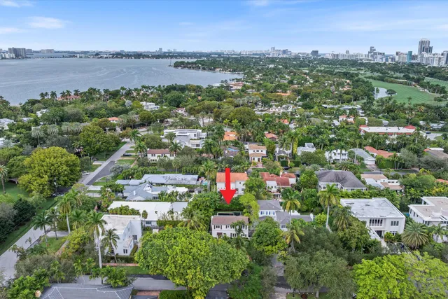 $2,310,000 | 775 West 49th Street, Miami Beach, FL 33140