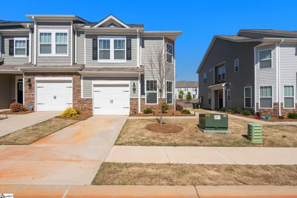 $289,900 | 15 Planters Place, Greer, SC 29650