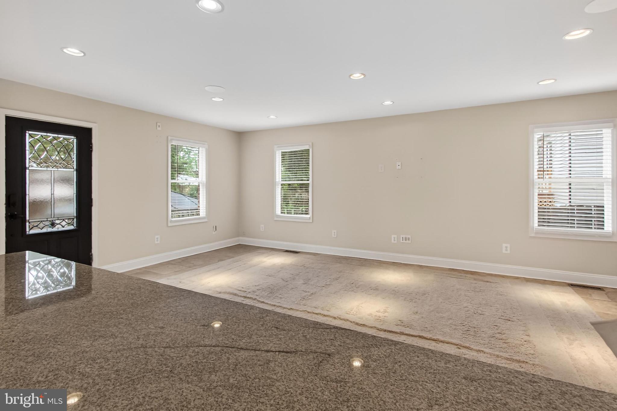 7705 Magarity Road Falls Church, VA 22043 - Photo 19 of 69