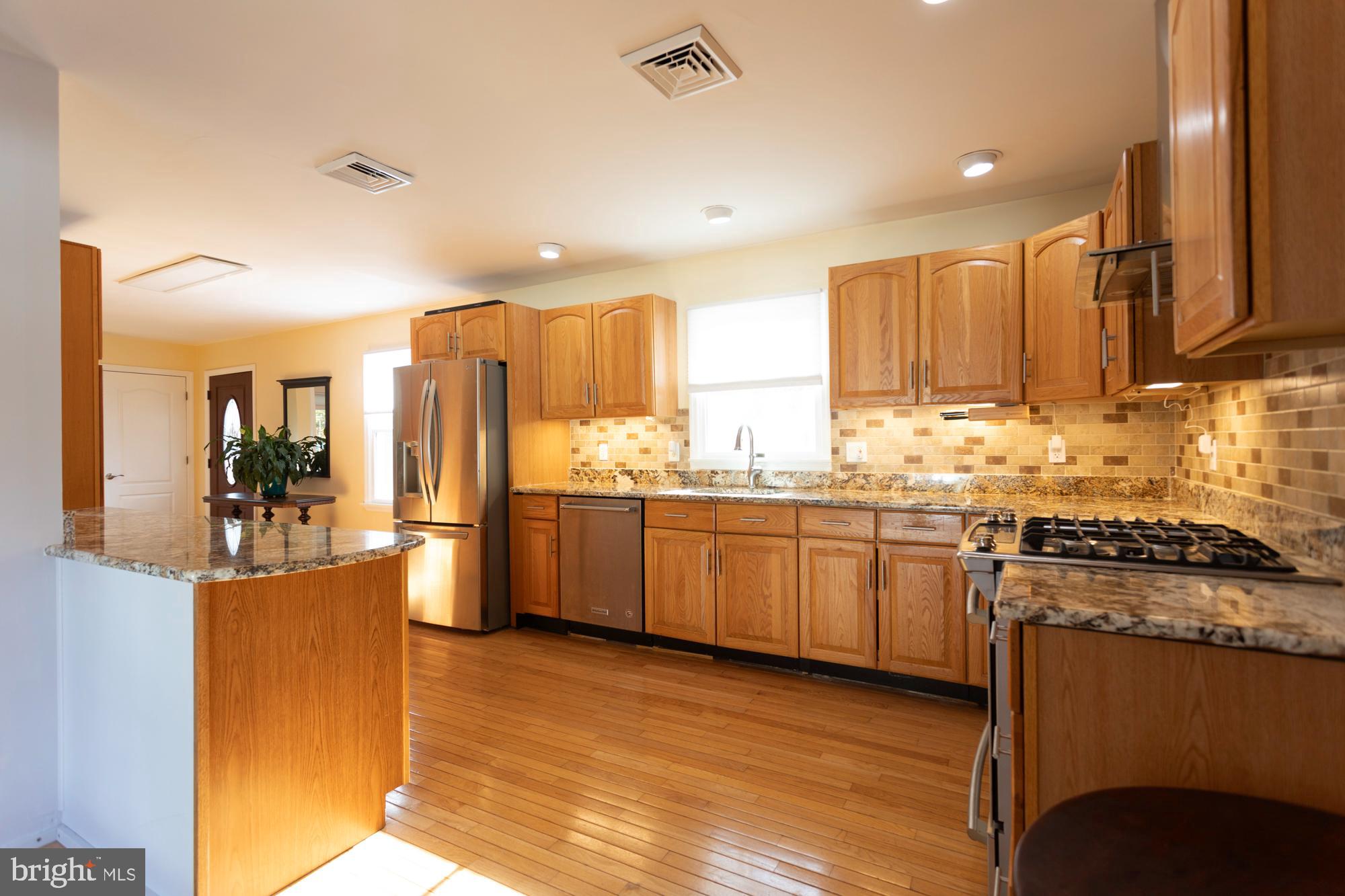 69 Rosehill Road Barnegat, NJ 08005 - Photo 4 of 77