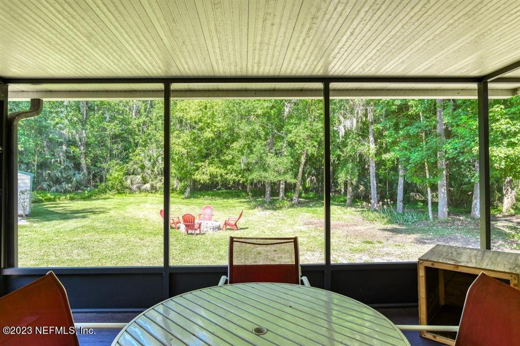 2221 Twin Fox Trail St. Augustine, FL 32086 - Photo 26 of 36 a room with furniture and window